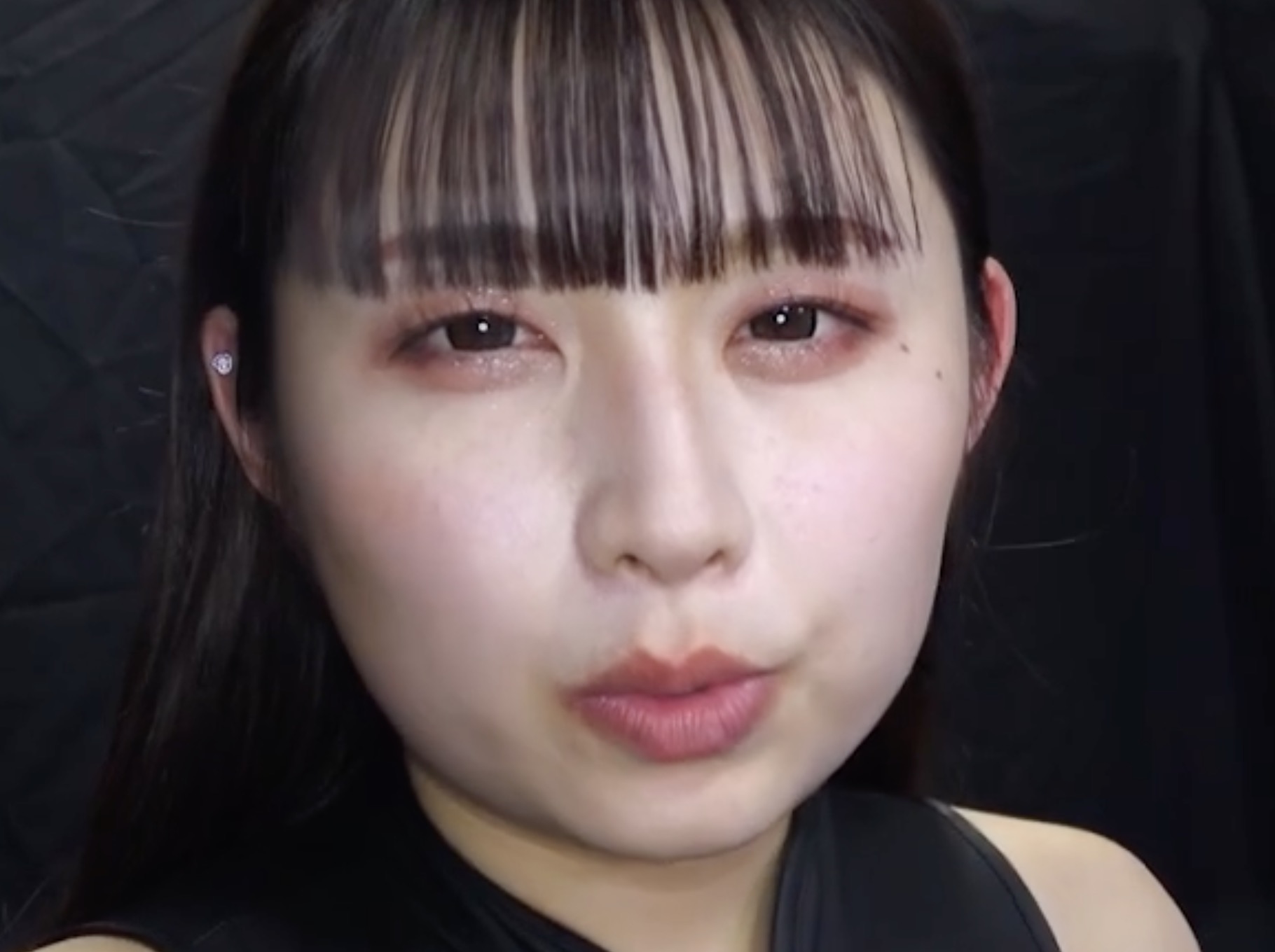 「【唾液・ツバフェチ】水原みそのの超強烈!連続痰切り唾吐き・臭い責めプレイ!!」はどんな作品?