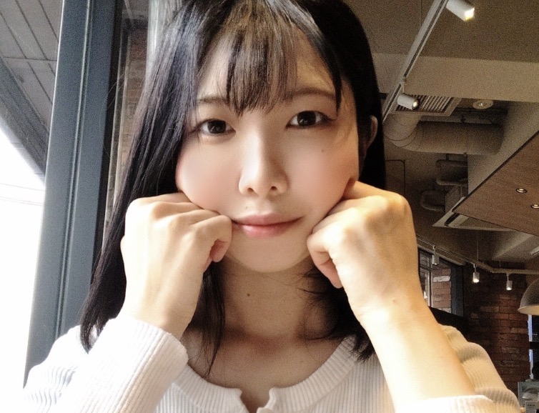 岸永みりなの魅力とは？