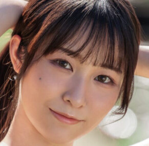 桐谷すずね