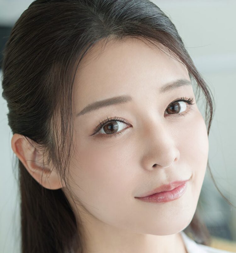 橘メアリー