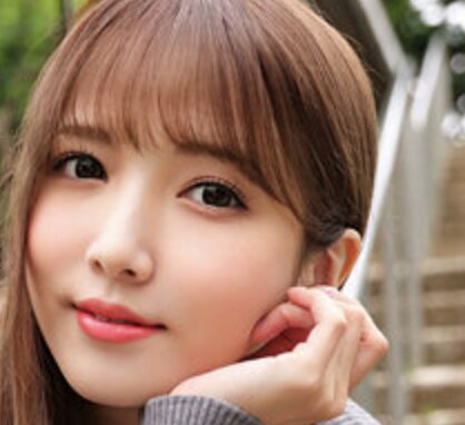 友田彩也香