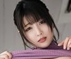 新村あかり
